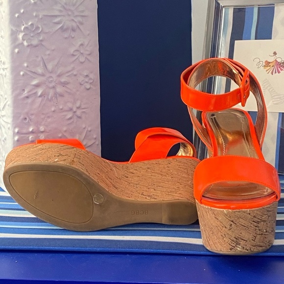 Neon orange cork BCBGENERATION platform wedge heel ankle strap sandals sz 10 - Picture 2 of 15